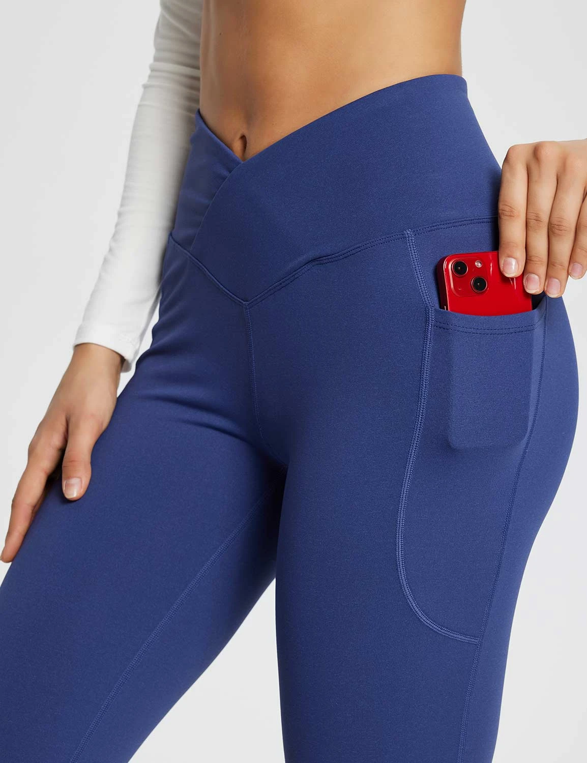 Laureate Women's 29" Crossover High-Waisted Flare Yoga Pants 11 Laureate Women's 29" Crossover High-Waisted Flare Yoga Pants - Image 11