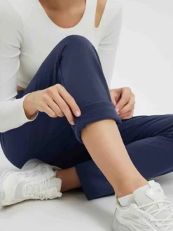 Yoga Fleece High Waisted Tapered Pants 33 Yoga Fleece High Waisted Tapered Pants -Baleaf Clothing Shop 2 38