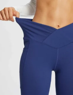 Laureate Women's 29" Crossover High-Waisted Flare Yoga Pants 31 Laureate Women's 29" Crossover High-Waisted Flare Yoga Pants -Baleaf Clothing Shop 3 664ccfc5 9f8f 4744 afc6 898072f04d53