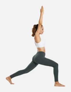 Laureate Thermal Zipper Pocket Leggings -Baleaf Clothing Shop abd441 4 377aebbd 4b48 4149 88c9 b55beb87dc13