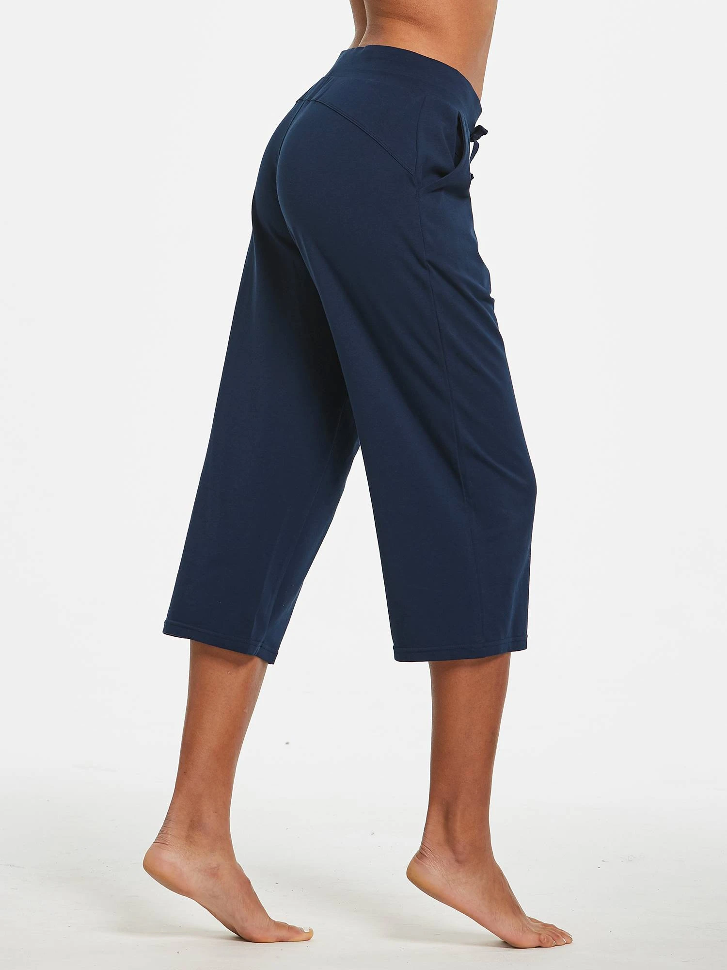 Women's Lightweight Wide-Leg Cotton Capri Pants 12 Women's Lightweight Wide-Leg Cotton Capri Pants - Image 12