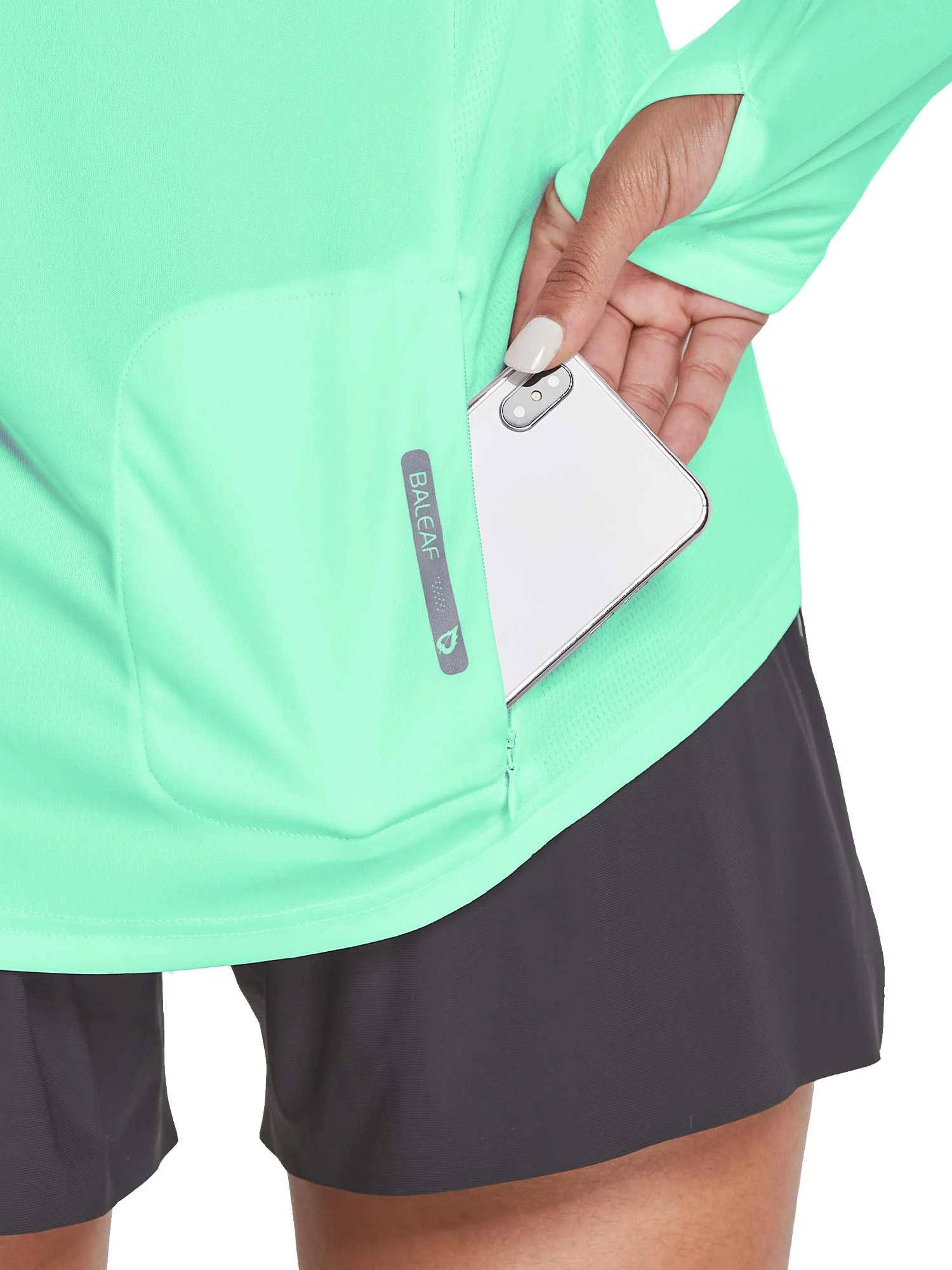 Women's UPF 50+ Hiking Shirt With Face Cover 3 Women's UPF 50+ Hiking Shirt With Face Cover - Image 3