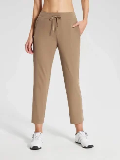 Laureate Golf Ankle-Length Straight-Leg Pants