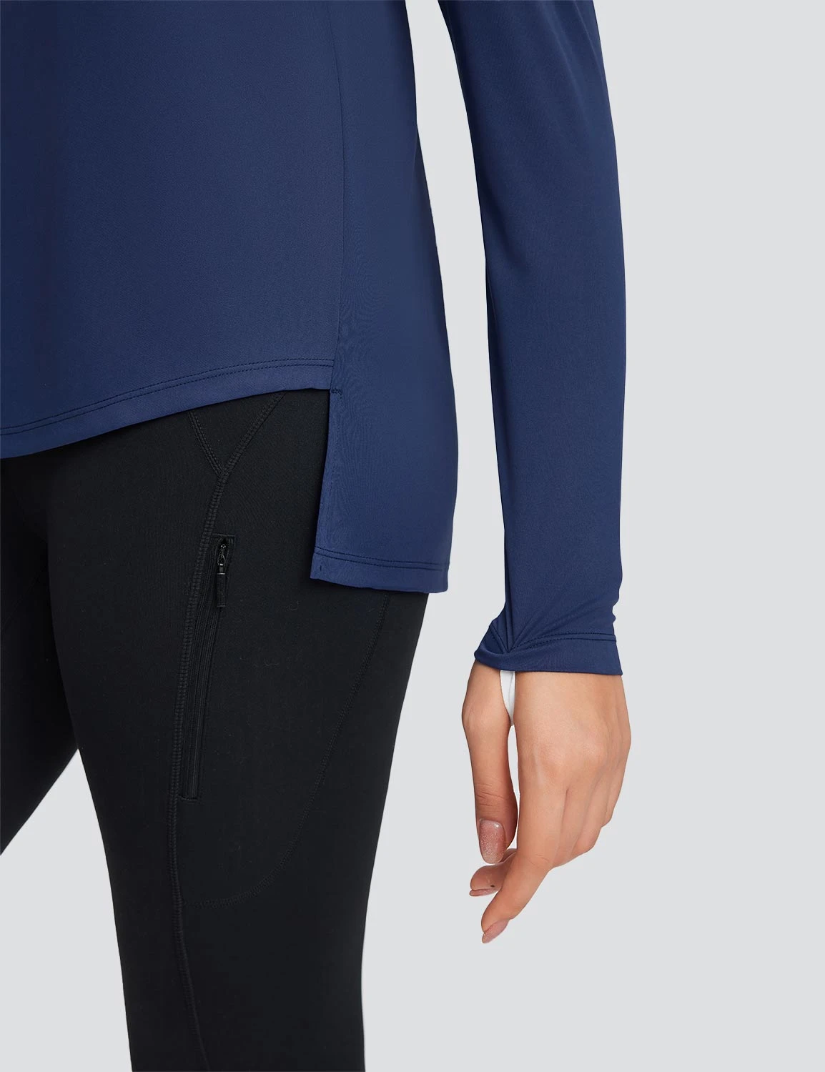 A Loose Crew Neck Long Sleeve T Shirt 3 A Loose Crew Neck Long Sleeve T Shirt - Image 3