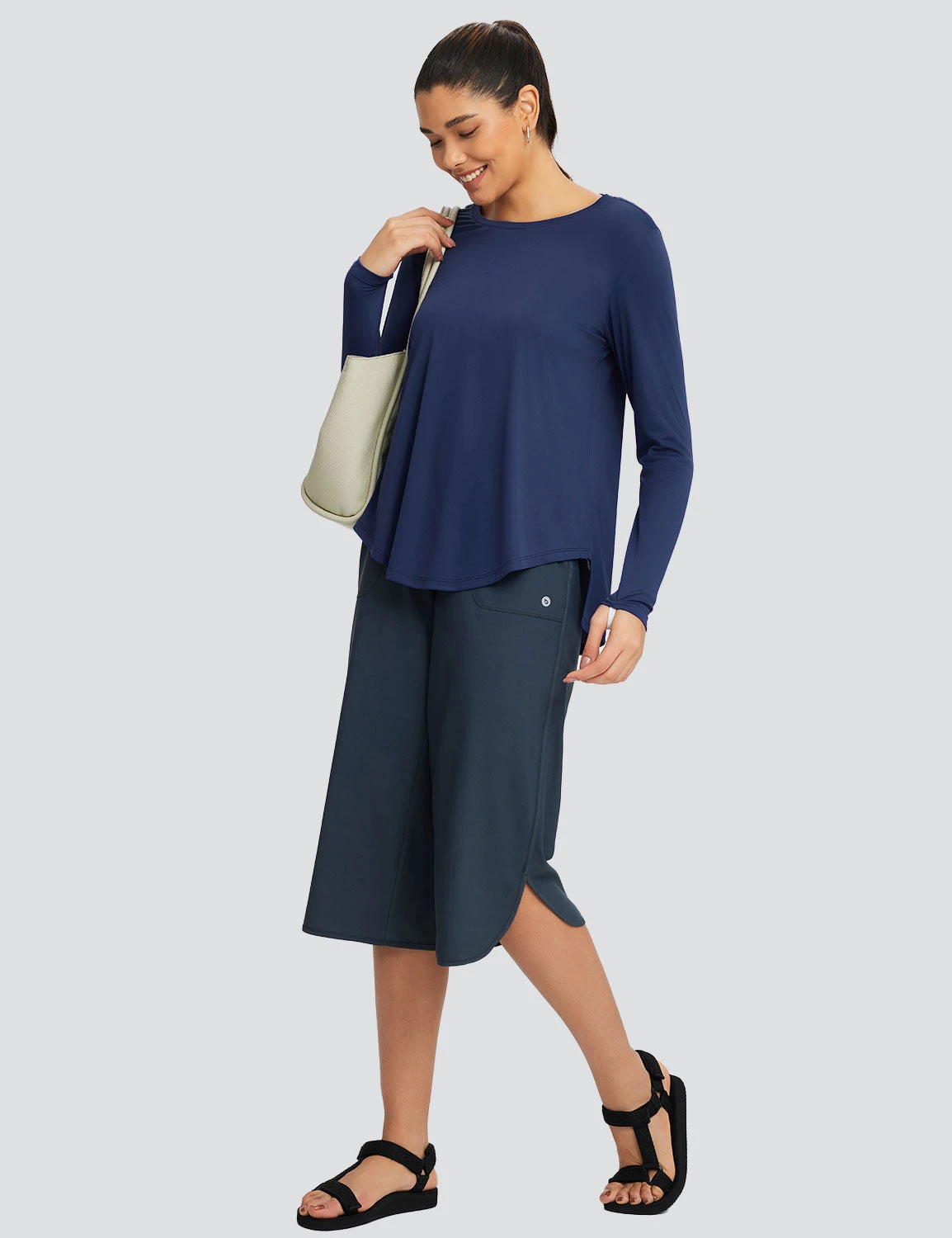 A Loose Crew Neck Long Sleeve T Shirt 6 A Loose Crew Neck Long Sleeve T Shirt - Image 6