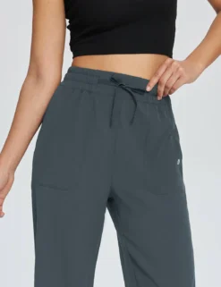 Laureate Women's Quick-Dry Running Capri Pants -Baleaf Clothing Shop bfr040 2 0acd431d 2861 4b64 80b6 9070758171e5