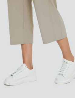 Laureate Women's Quick-Dry Running Capri Pants -Baleaf Clothing Shop bfr040 2 42e47b40 ce76 4181 9d6a 180a2e03310e