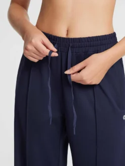 Laureate Stripes Track Pants -Baleaf Clothing Shop bfr056 1 cda20fd8 bfb4 4b3a 8f4a b94f5a3c74c6