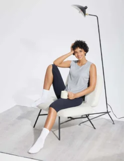 Laureate Crew Neck Medium-Length Tank Top -Baleaf Clothing Shop bfy023 672dc9a0 5568 4349 9c29 3973d67cf4d6