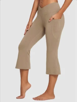 Women's High-Waisted Flare Capri Leggings 32 Women's High-Waisted Flare Capri Leggings -Baleaf Clothing Shop bfy042 1cb75841 c550 4412 966a 5b784af8734b