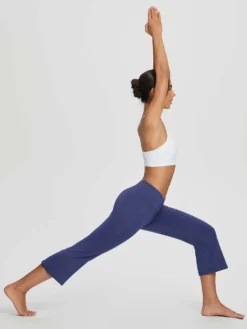 Women's High-Waisted Flare Capri Leggings 39 Women's High-Waisted Flare Capri Leggings -Baleaf Clothing Shop bfy042 ab0b9175 04f6 475c a1d7 4119764a537c