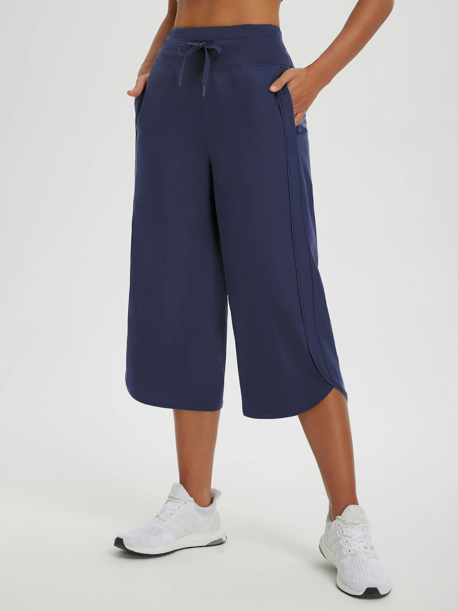 Women's 20" UPF 50+ Wide-Leg Quick-Dry Running Capris 7 Women's 20" UPF 50+ Wide-Leg Quick-Dry Running Capris - Image 7