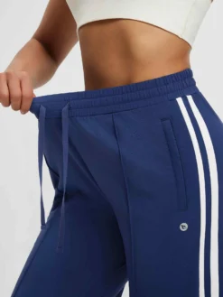 Women’s Running Side-Panel Contrast Fleece Straight-Leg Pants -Baleaf Clothing Shop bgr039 4 acc052e9 d894 4ccf 80d1 ebde69745eb8