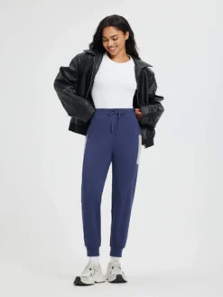 Women’s Running Patchwork Pockets Fleece Cuffed Pants 37 Women’s Running Patchwork Pockets Fleece Cuffed Pants -Baleaf Clothing Shop bgr043 6 7782a77a 800b 425a 976e 72ec77f1fac5