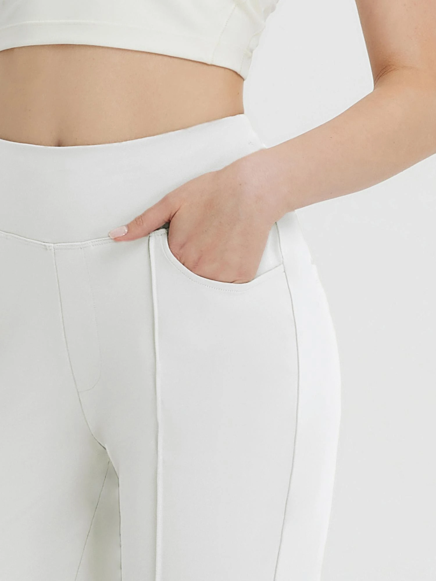 Women's High-Waisted Capri Leggings 11 Women's High-Waisted Capri Leggings - Image 11