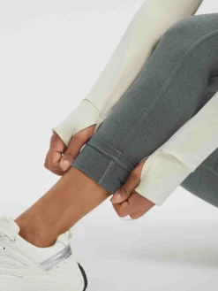 Women’s Yoga Floral Fleece High-Waisted Leggings 36 Women’s Yoga Floral Fleece High-Waisted Leggings -Baleaf Clothing Shop bgy066 5 4fcef6b1 ae30 4501 8114 f2c27ea62cc9