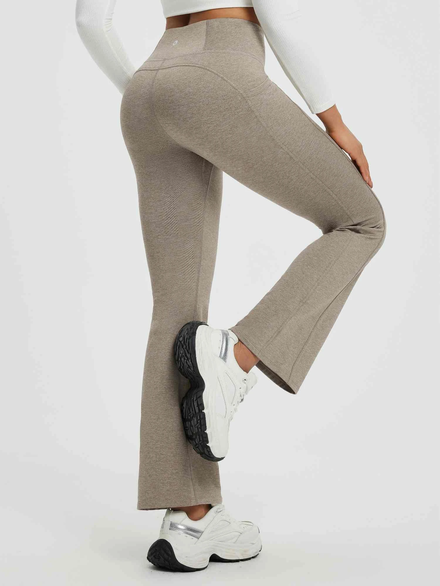 Women’s Yoga Floral Fleece High-Waisted Flared Leggings 5 Women’s Yoga Floral Fleece High-Waisted Flared Leggings - Image 5